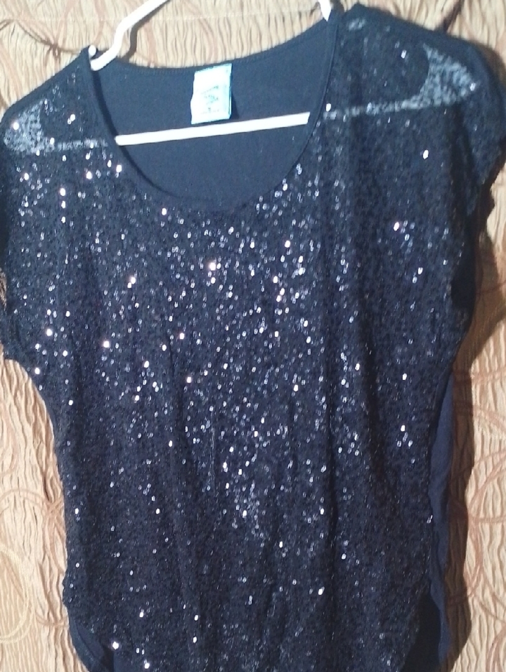 h.i.p. Black Short Sleeve Sequin Scoop Neck Top - Picture 3 of 4